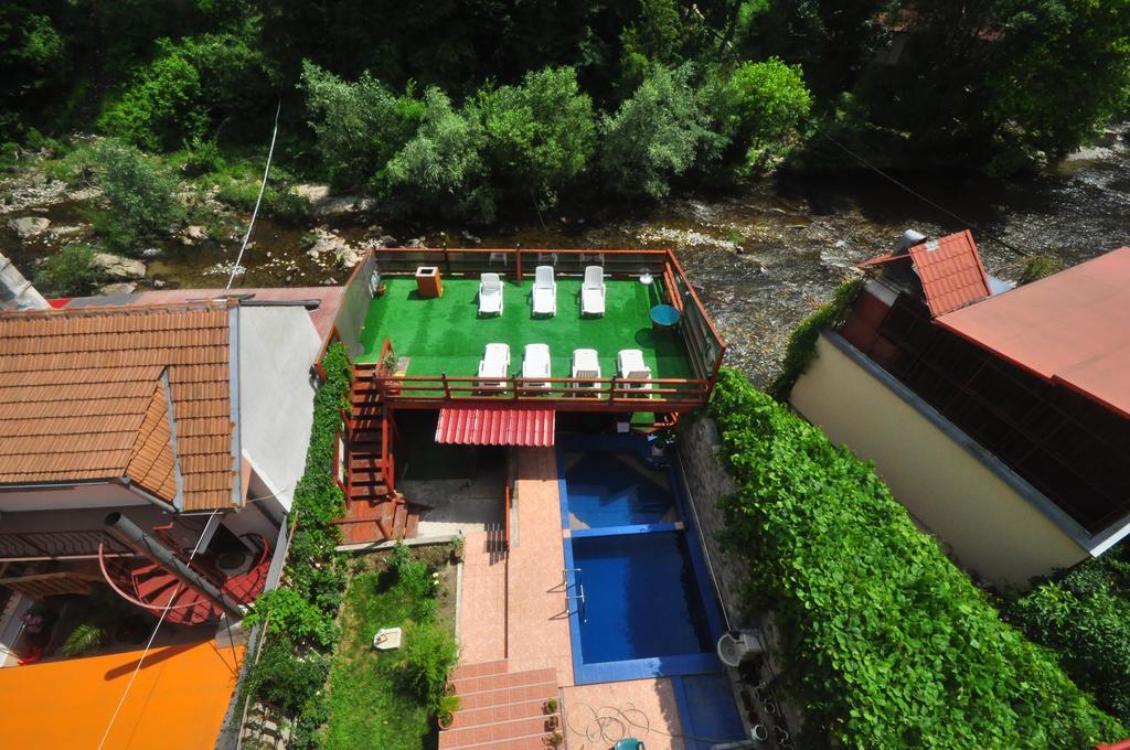 Pensiunea Deea Băile Herculane Exteriér fotografie